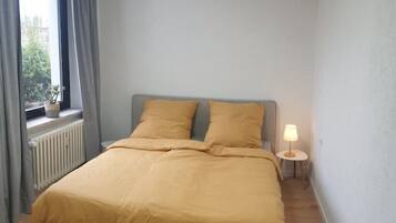 1 bedroom, WiFi, bed sheets