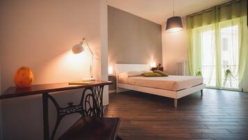 1 Schlafzimmer, BĂŒgeleisen/BĂŒgelbrett, kostenloses WLAN, BettwĂ€sche