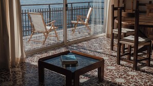 Interior - Holiday Apartment by the sea by Be Your Home (Santa Marinella)
