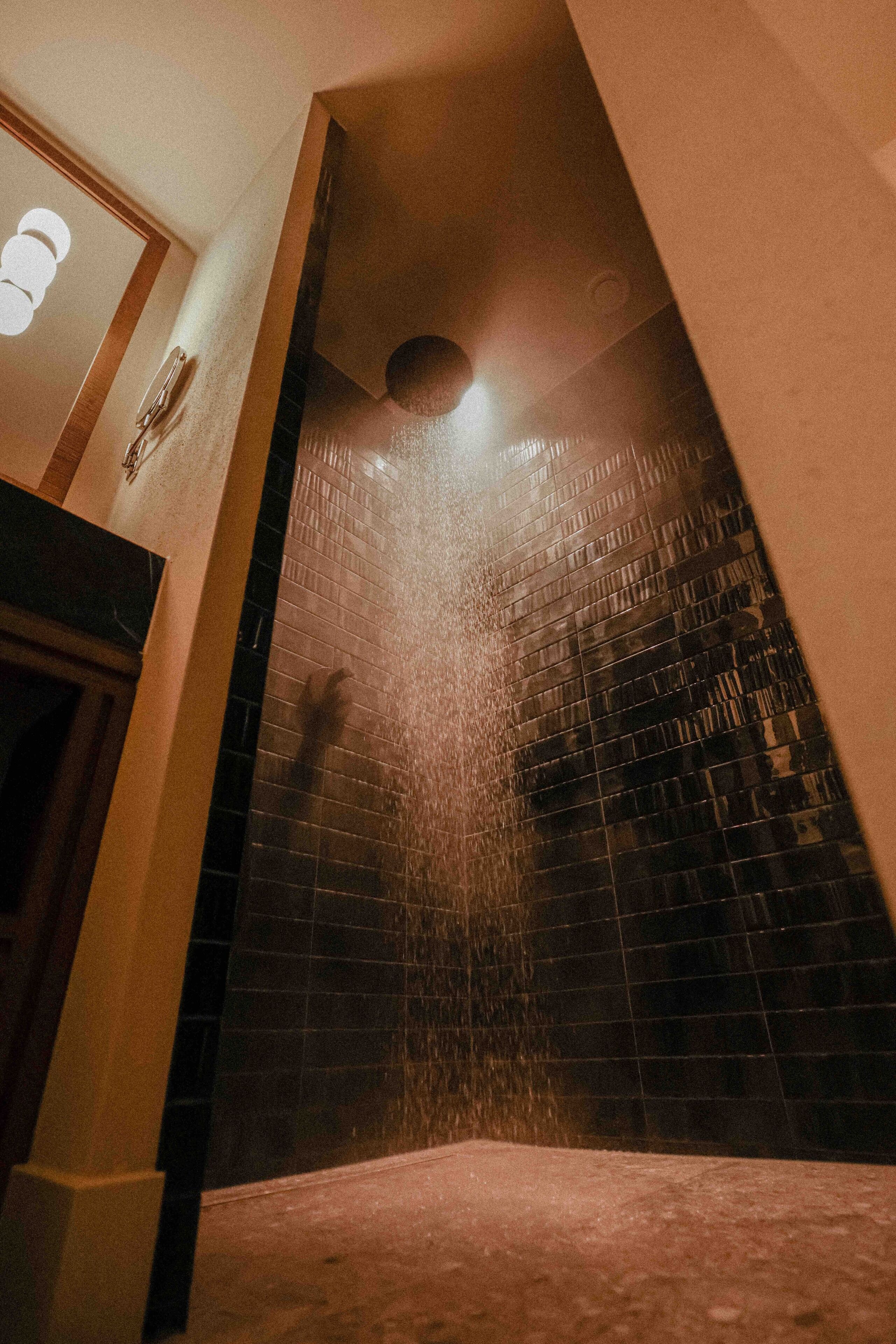 Verduisterende gordijnen, gratis wifi, beddengoed