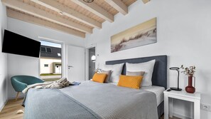 3 bedrooms, iron/ironing board, travel crib, free WiFi - Hafenliebe- Nordsee- und Strandnah, Terrasse, Infrarotsauna, Modern (Büsum)