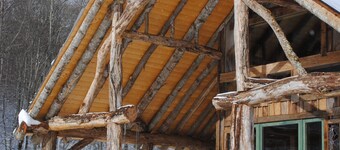 Off-the-Grid Historic 1930 Farmhouse Adventure on Working Horse Farm with Sauna 