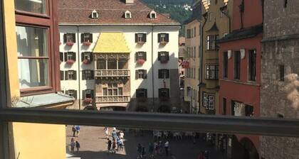 Apartment inmitten der Innsbrucker Altstadt - mit Blick auf das Goldene Dachl