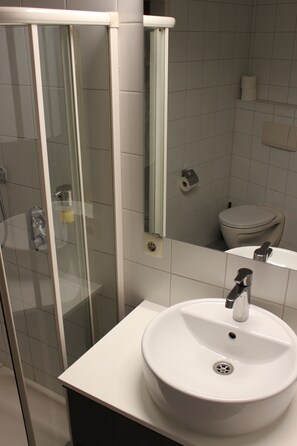 Free toiletries, hair dryer, towels, soap - Mountain View City Center (Innsbruck)