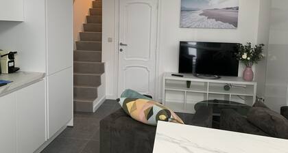 Appartement Séparé Avec Parking Gratuit