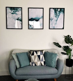 Smart TV, fireplace, offices
