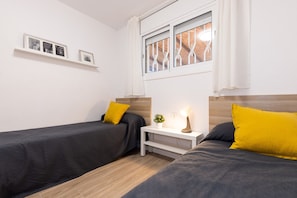 2 habitaciones, tabla de planchar con plancha y wifi gratis