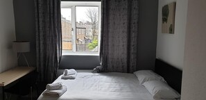Rumah | 6 kamar tidur, Wi-Fi gratis, dan seprai linen