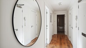 Classic Apartment | Living area - Blythswood Apartment 2 (Glasgow)