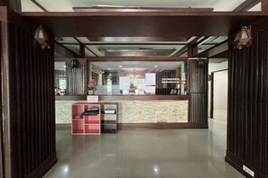 Sảnh tiếp tân