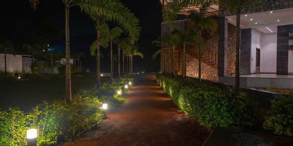 Exterior - Nirva The Cottage Resort, Kondeshwar Road Badlapur (Ambernath)