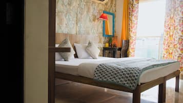 Chambre Standard, salle de bains privée | Bureau, fer et planche à repasser, Wi-Fi gratuit, draps fournis