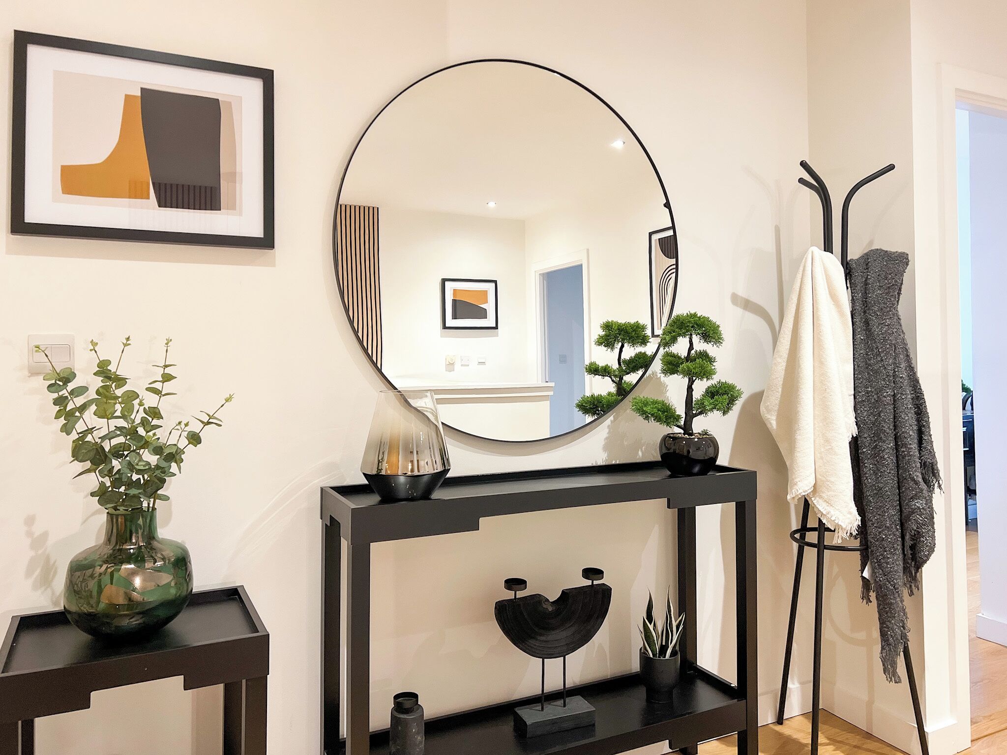 City Apartment, City View | Living area