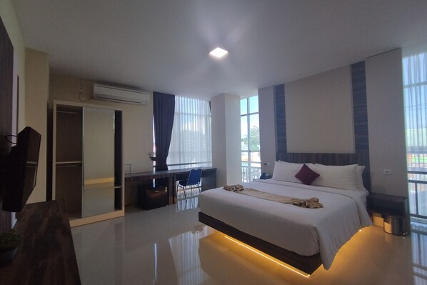 Deluxe Double Room | Minibar, in-room safe, desk, free WiFi - Great Cokro Edotel Lampung (Bandar Lampung)