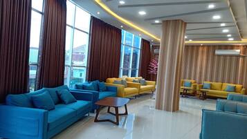 Sala de estar en el lobby