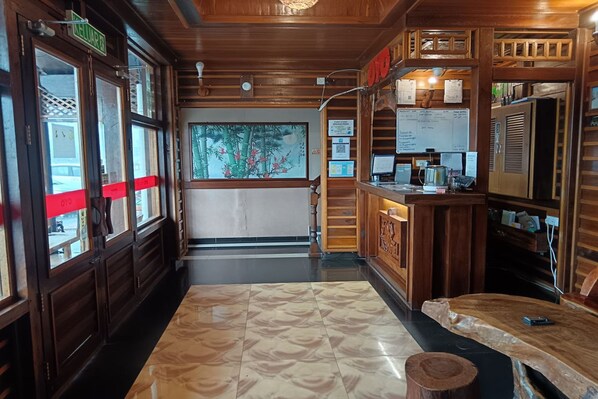 Lobby lounge - Fins Hotel, Alor Setar (Alor Setar)