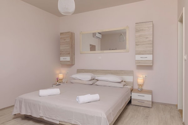 Apartments Sonata - Omiš