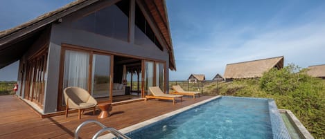 Luxury Cabin, 1 Bedroom, Beach View | Private pool