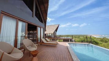 Luxury Cabin, 1 Bedroom, Beach View | Terrace/patio