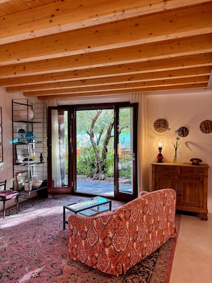 Interior - Dependance by the Lake Ground Floor (Marone)