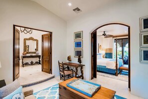 4 bedrooms, desk, iron/ironing board, travel crib