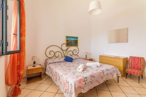 2 habitaciones, wifi gratis y ropa de cama