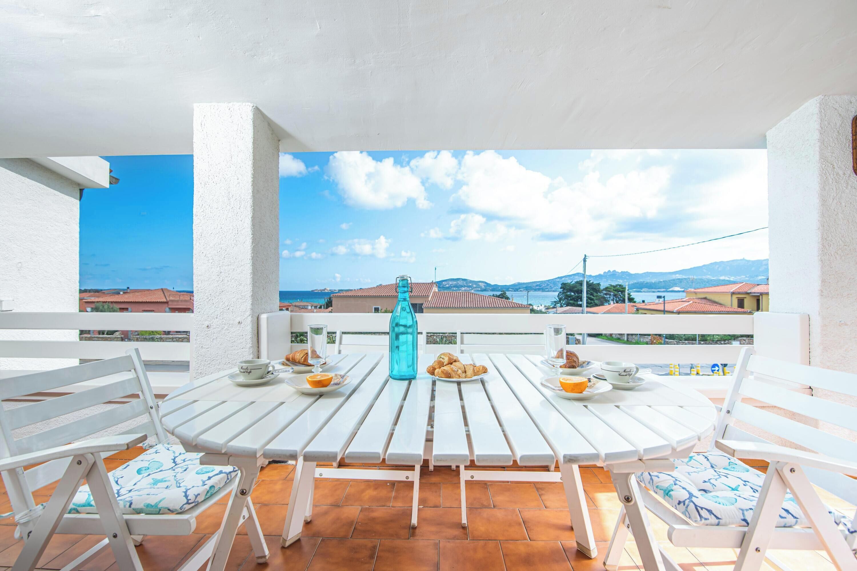 Family Apartment, Multiple Bedrooms (La Lampara House) | Outdoor dining