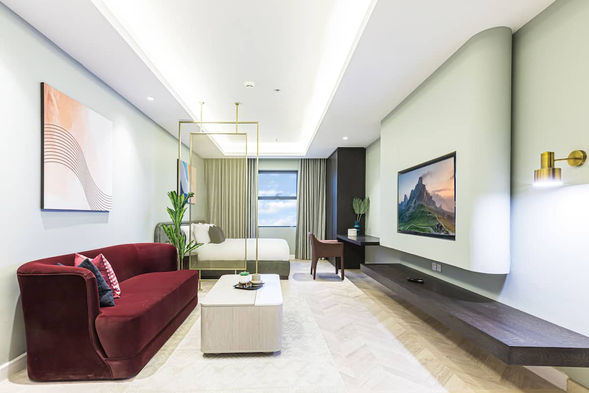 Grand Studio | 2 bedrooms, desk, laptop workspace, soundproofing