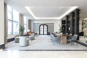Lobby sitting area - Olaya 1 Stella Stays (Riyadh)