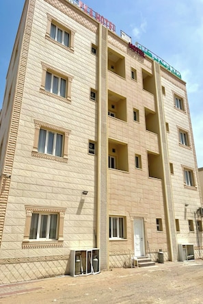 Front of property - OYO 157 Dream Barka Hotel (Barka)