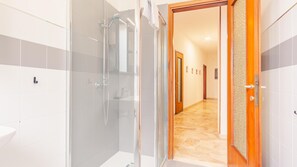 Ferienhaus | Badezimmer