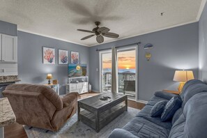 TV - Sea Mystic Unit K - Ocean view (North Myrtle Beach)