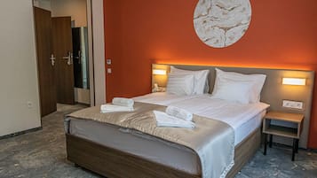 Schreibtisch, schallisolierte Zimmer, kostenloses WLAN