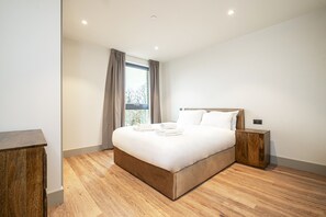 公寓 (2 Bedrooms) | 2 間臥室、高級寢具、熨斗/熨衣板、搖籃/嬰兒床