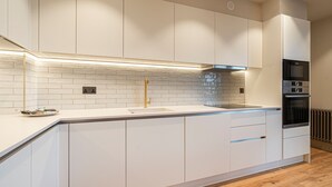 Căn hộ (1 Bedroom) | Bếp riêng