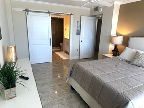 2 Schlafzimmer, BĂŒgeleisen/BĂŒgelbrett, kostenloses WLAN, BettwĂ€sche
