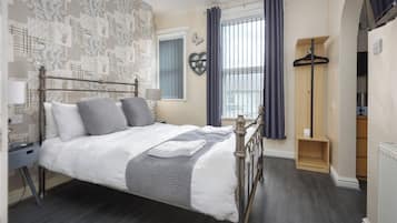 Comfort Quadruple Room, Multiple Beds | Free WiFi, bed sheets