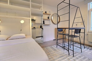1 bedroom, travel crib, WiFi, bed sheets