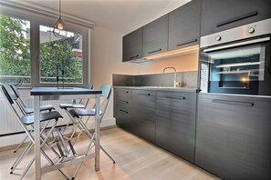 Fridge, oven, stovetop, coffee/tea maker - Li Tore 3 - Pretty modern studio in the center (Liège)