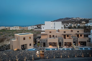 Interior entrance - Hidden Hills (Santorini)