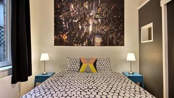 1 slaapkamer, een strijkplank/strijkijzer, reisbedje, wifi