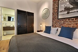 2 bedrooms, iron/ironing board, travel cot, WiFi - Clémenceau 2 - 2 bedrooms (Liège)