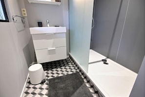 Hiustenkuivaaja