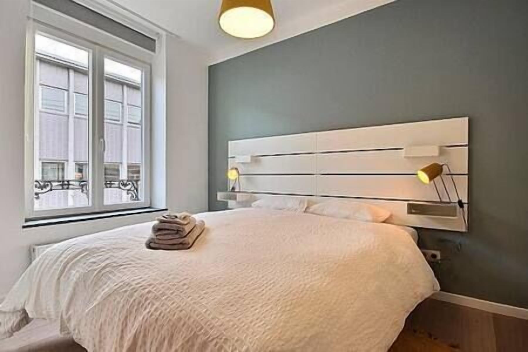 1 غرفة نوم ومكواة/لوح كي وواي فاي