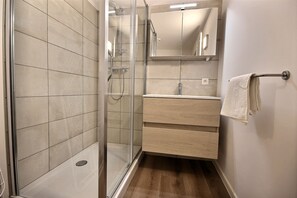 Bathroom - The KAT102 - 2 bedrooms (Liège)
