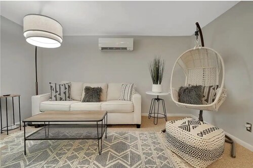 Walk to Everything! Bourbon Trail & Cherokee Golf Course 
