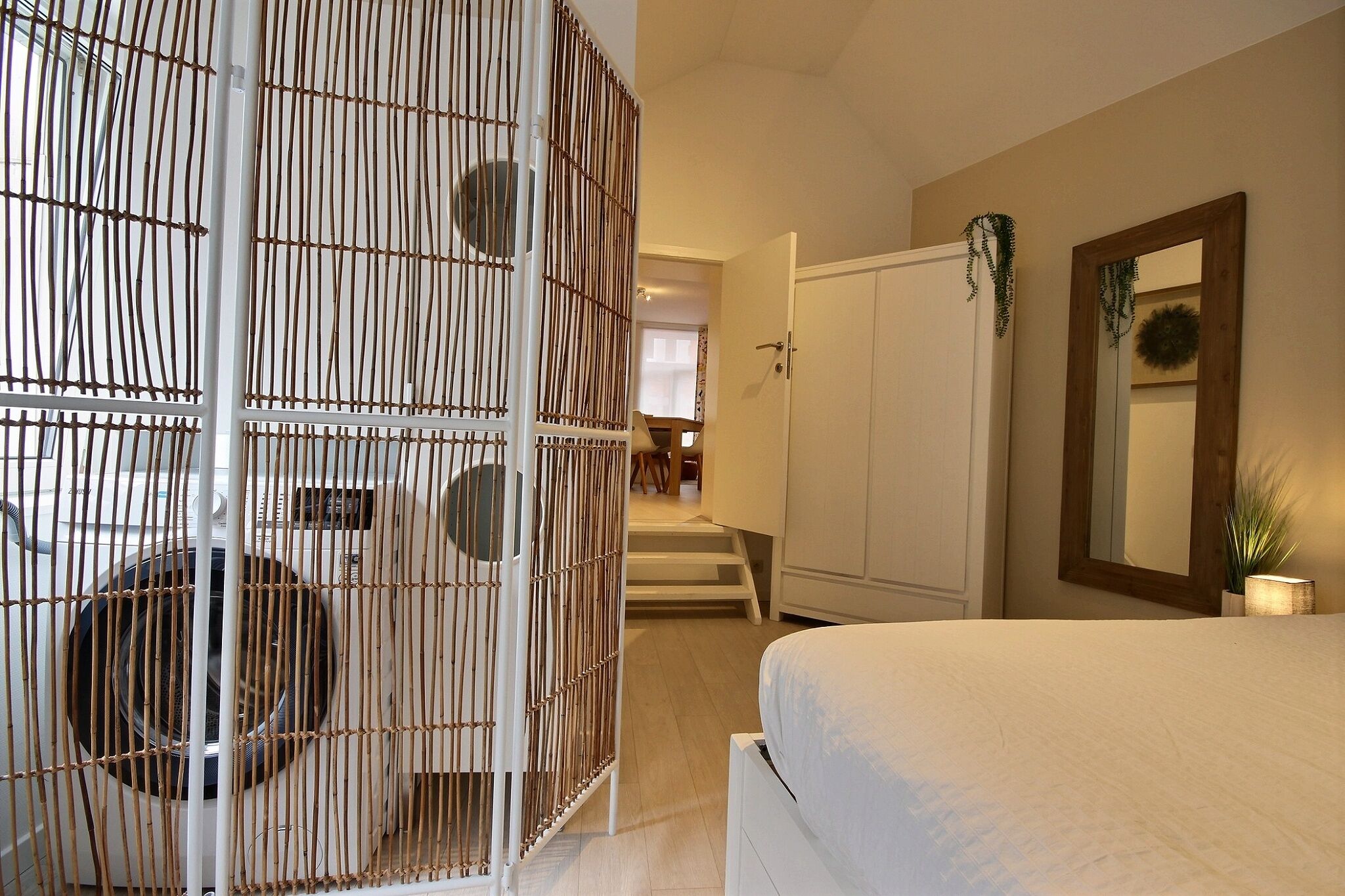 1 chambre, fer et planche à repasser, lit parapluie, Wi-Fi