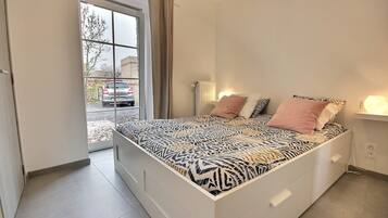 Een strijkplank/strijkijzer, internet