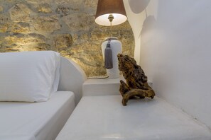 City Studio | Iron/ironing board, cribs/infant beds, free WiFi, bed sheets - Campiello Apartments (Corfu)