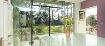 Art Décor Villa in Oxfordshire